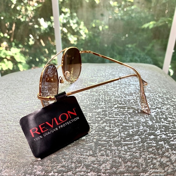 NWT: REVLON MAX PROTECTION UVA/UVB SUNGLASSES - Picture 3 of 8